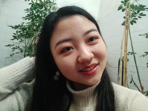 8a8815dc5edb41f88f63c2fa3a14d630.jpg 周丹丹_副本.jpg