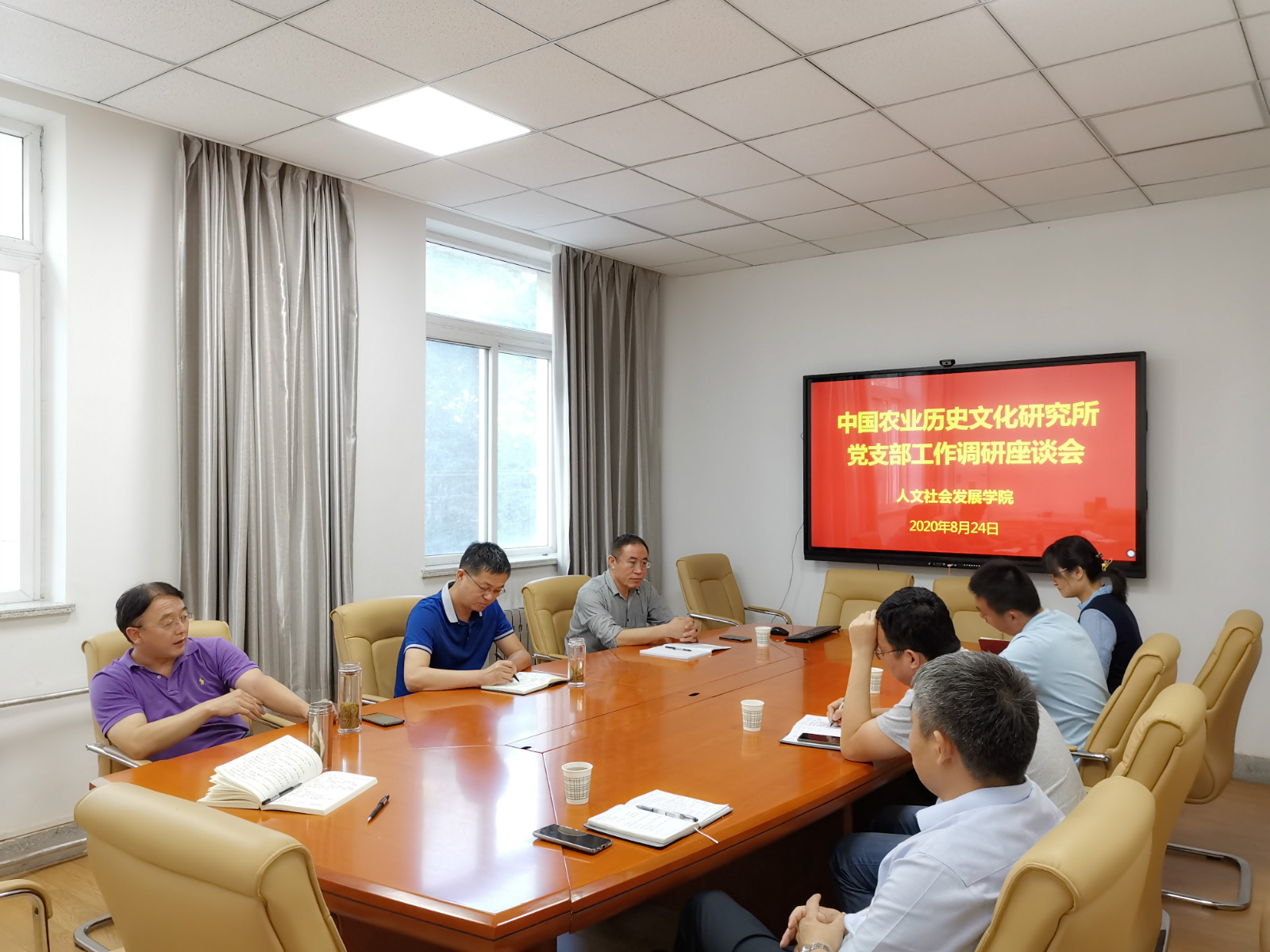 e0c51b1f6fa949fdac8b725117aca48d.jpg e0c51b1f6fa949fdac8b725117aca48d.jpg