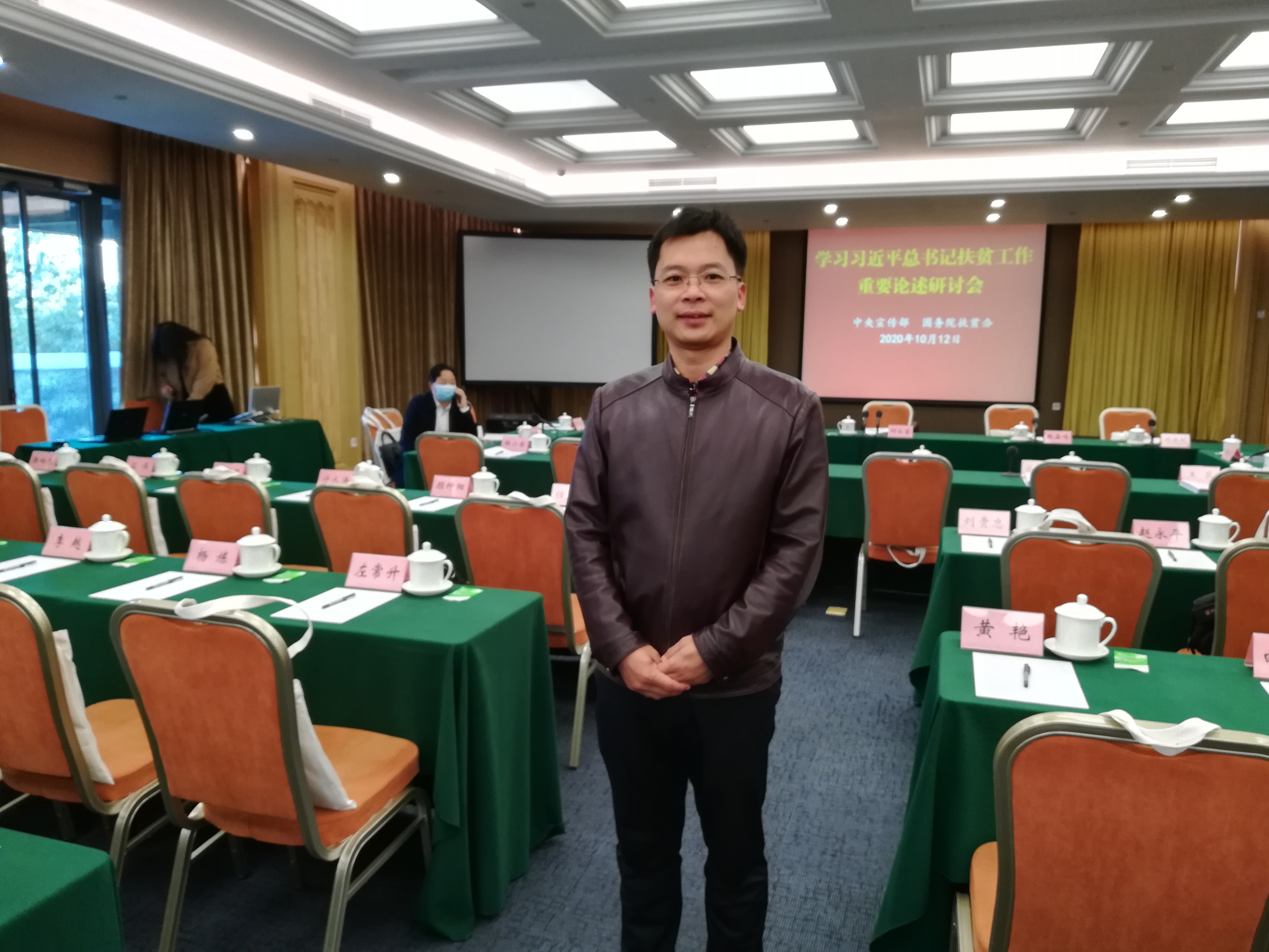 30b1b65e6f7b4eb89d931cbd89b43f13.jpg 30b1b65e6f7b4eb89d931cbd89b43f13.jpg