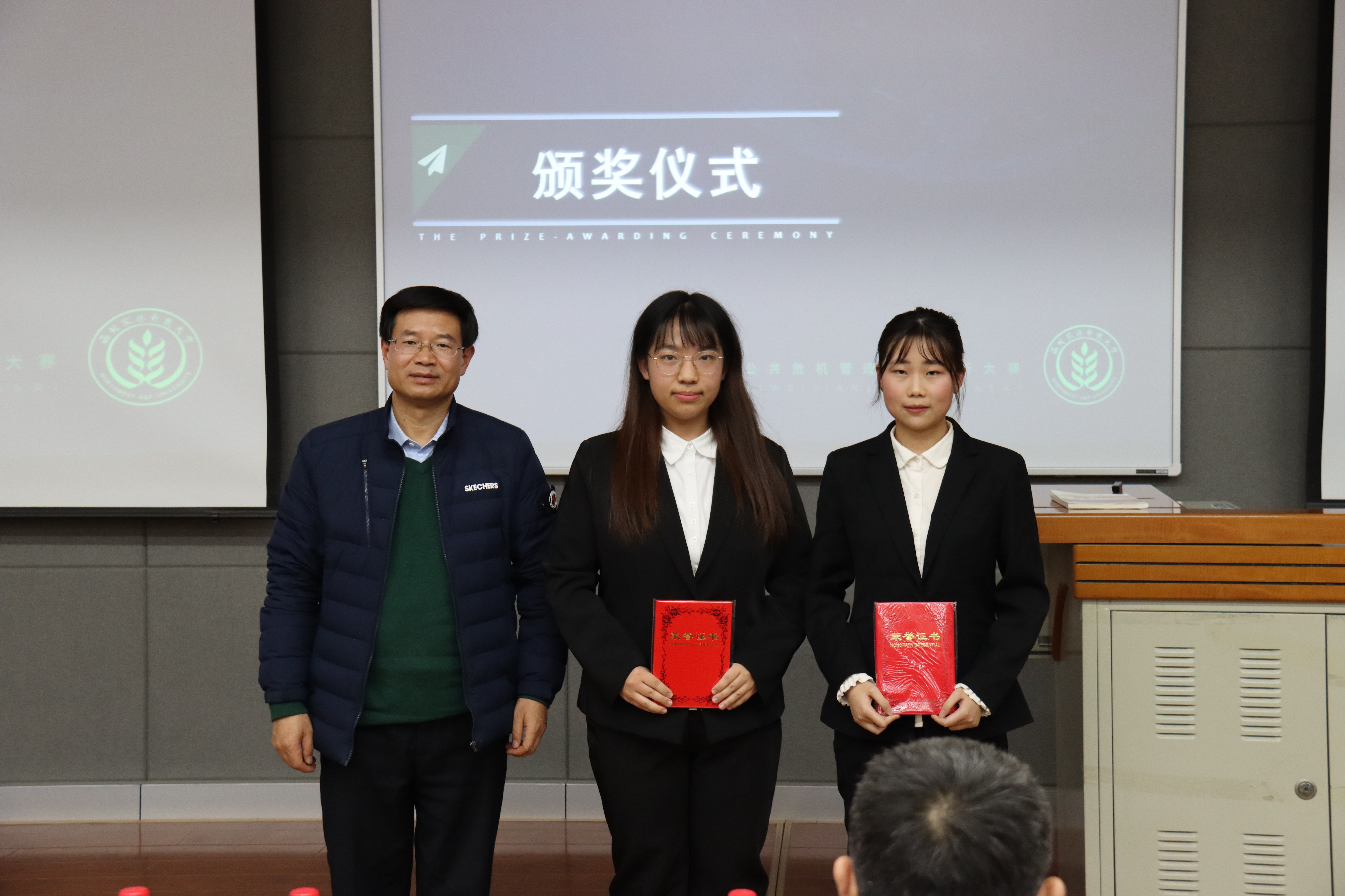 e6248d98652147ebad0b321d8c20b477.jpg e6248d98652147ebad0b321d8c20b477.jpg