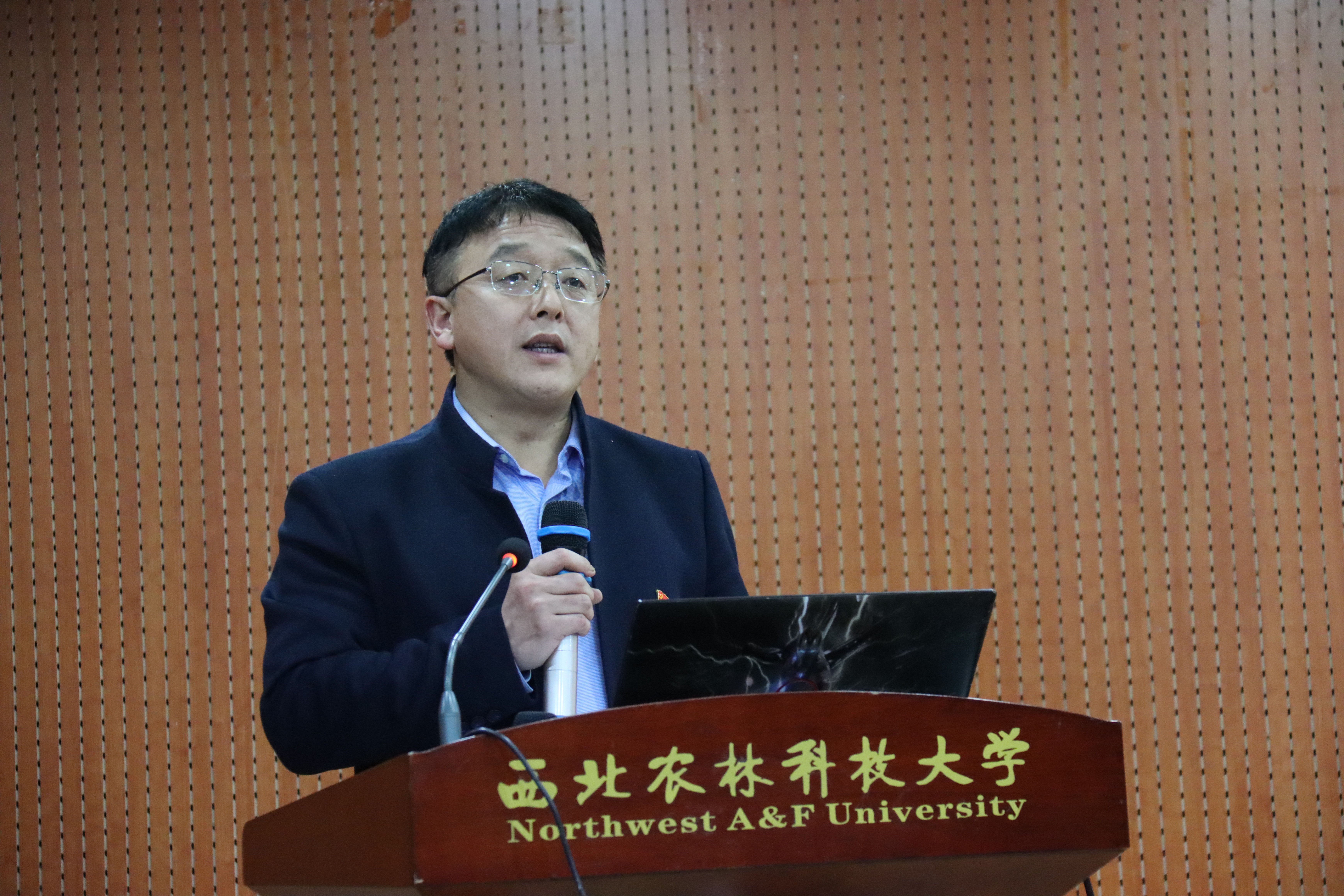 3a067b3cf05a4a9f8377984c84f3ab2d.jpg 3a067b3cf05a4a9f8377984c84f3ab2d.jpg