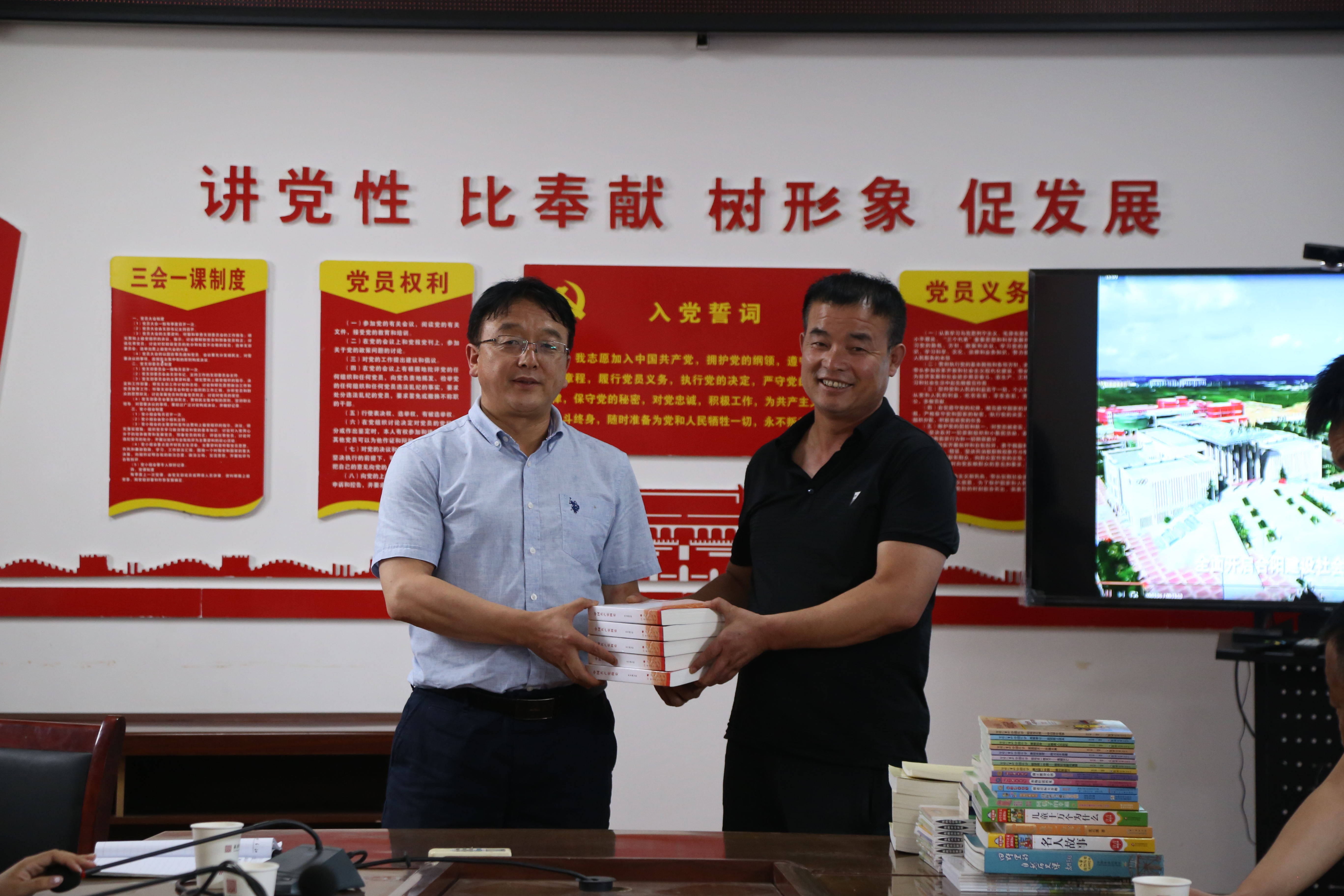 3d252eeac23e41c9a8c81f72abf7e416.jpg 3d252eeac23e41c9a8c81f72abf7e416.jpg