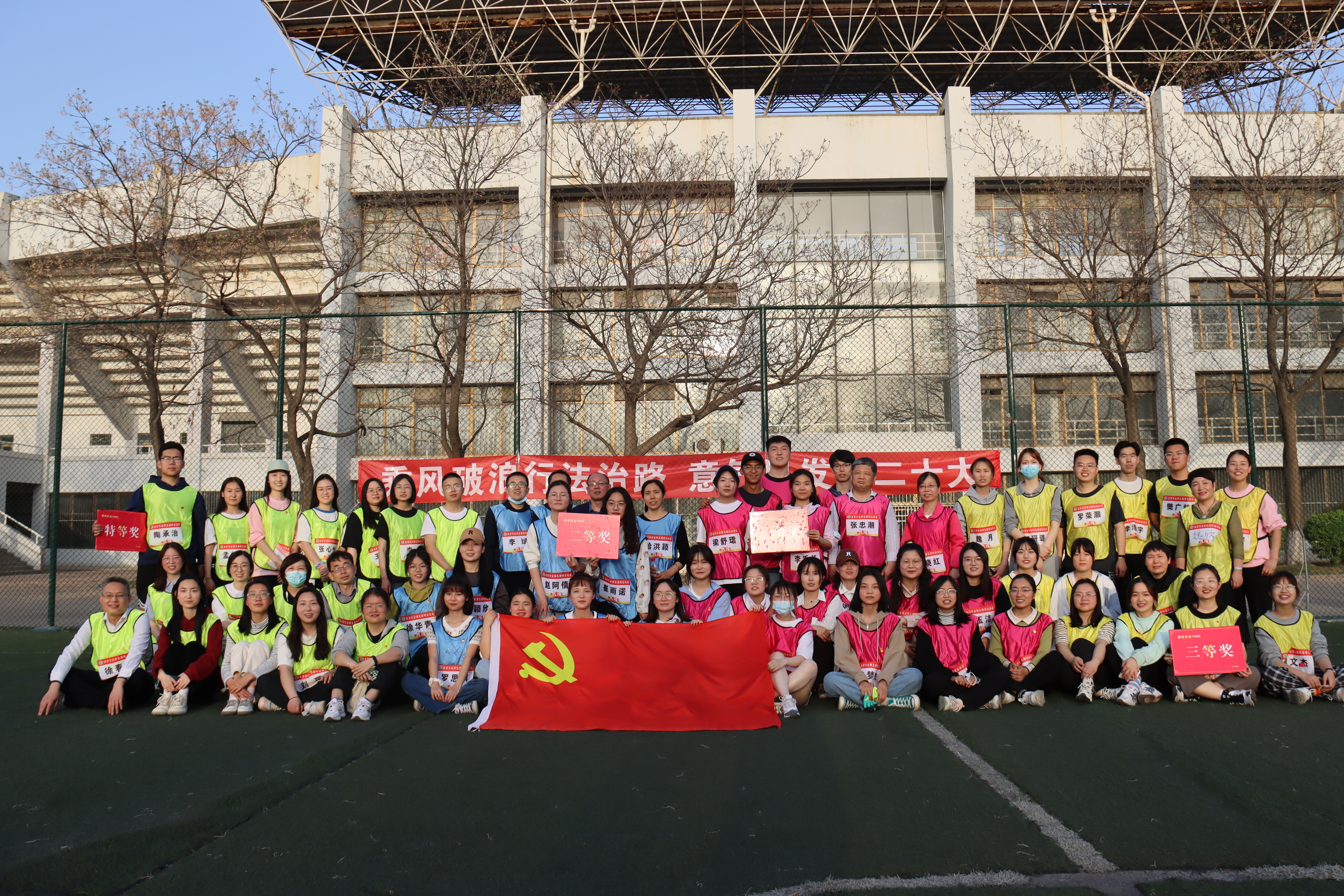 8a35c720ddc148c2b4059b37ee659a76.jpg 8a35c720ddc148c2b4059b37ee659a76.jpg