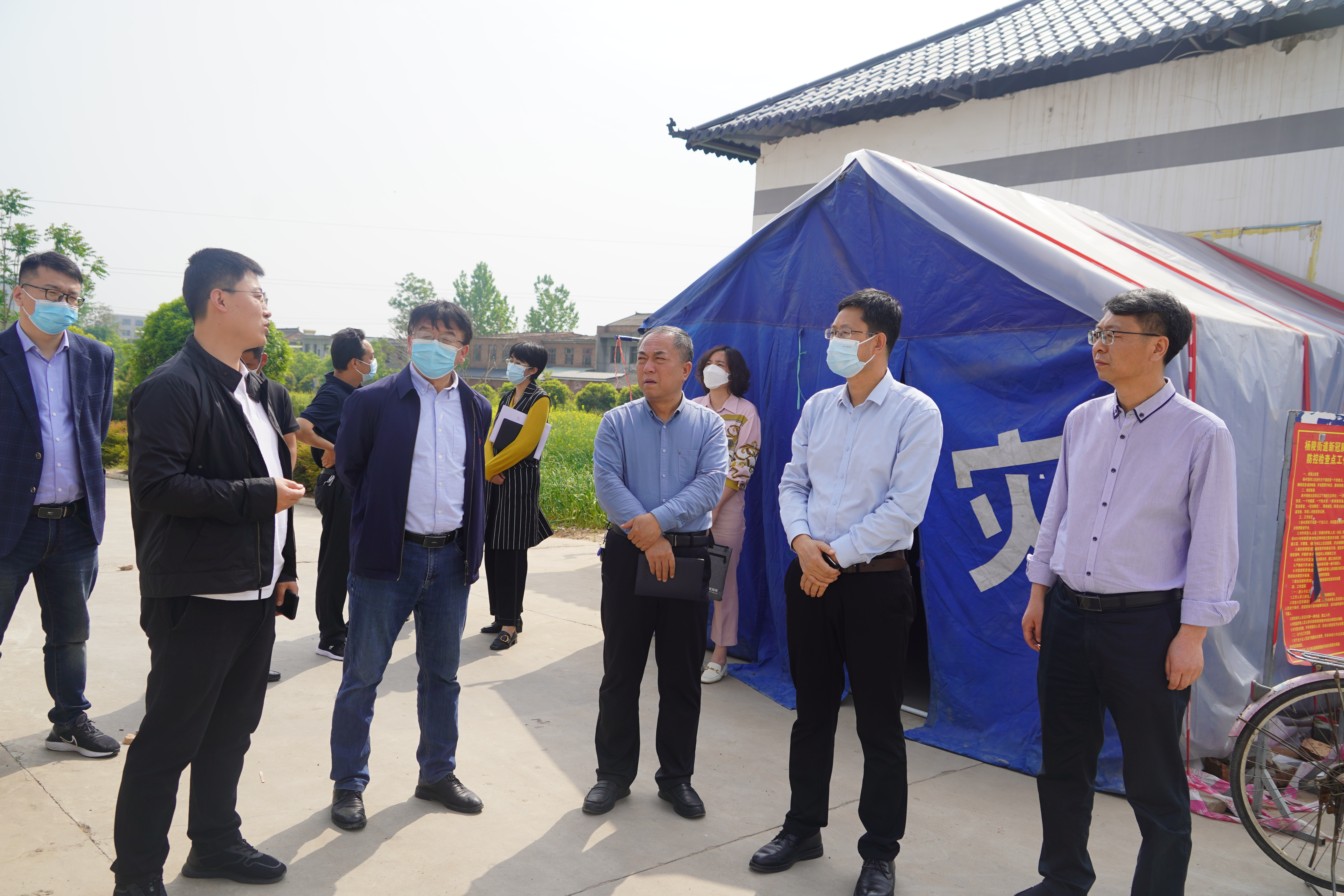 8f4f49fb141e4b88b2c4cbc579c07b2c.jpg 8f4f49fb141e4b88b2c4cbc579c07b2c.jpg