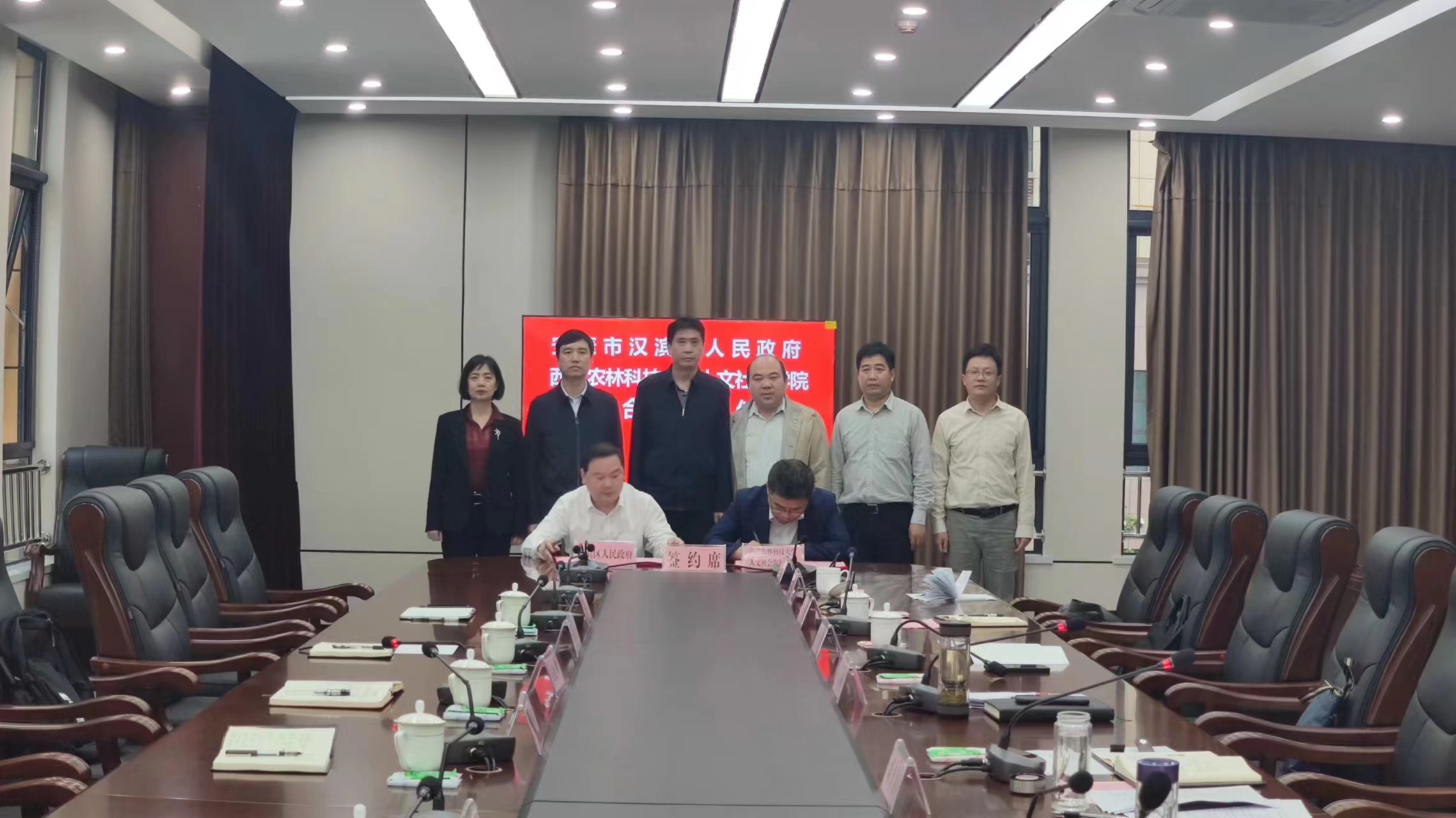 4af8a9aea4cb4a739d7b9c5b1f36bd51.jpg 4af8a9aea4cb4a739d7b9c5b1f36bd51.jpg