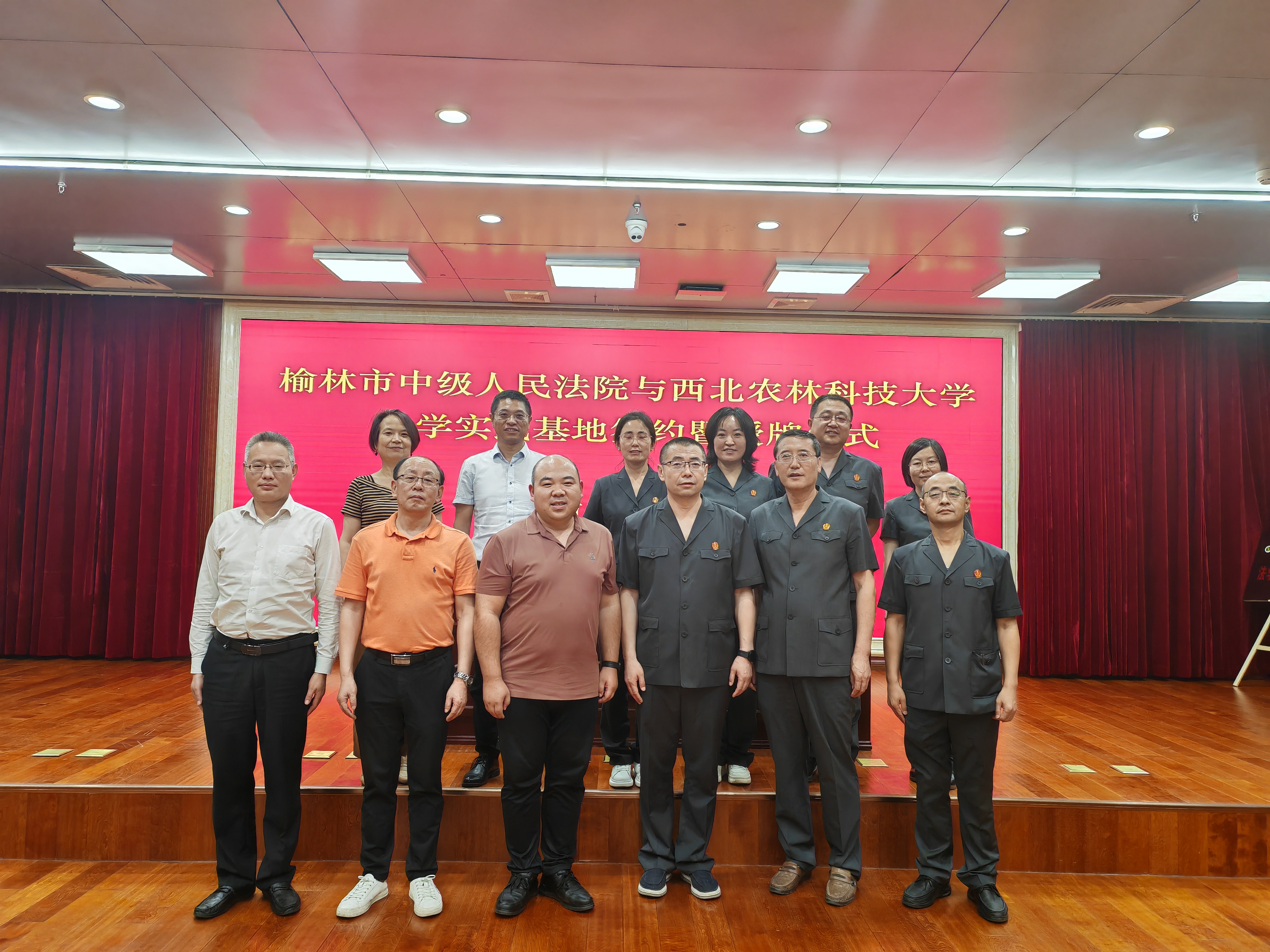 04a6b14b627b4e0a96ffc7c126fba12b.jpg 04a6b14b627b4e0a96ffc7c126fba12b.jpg