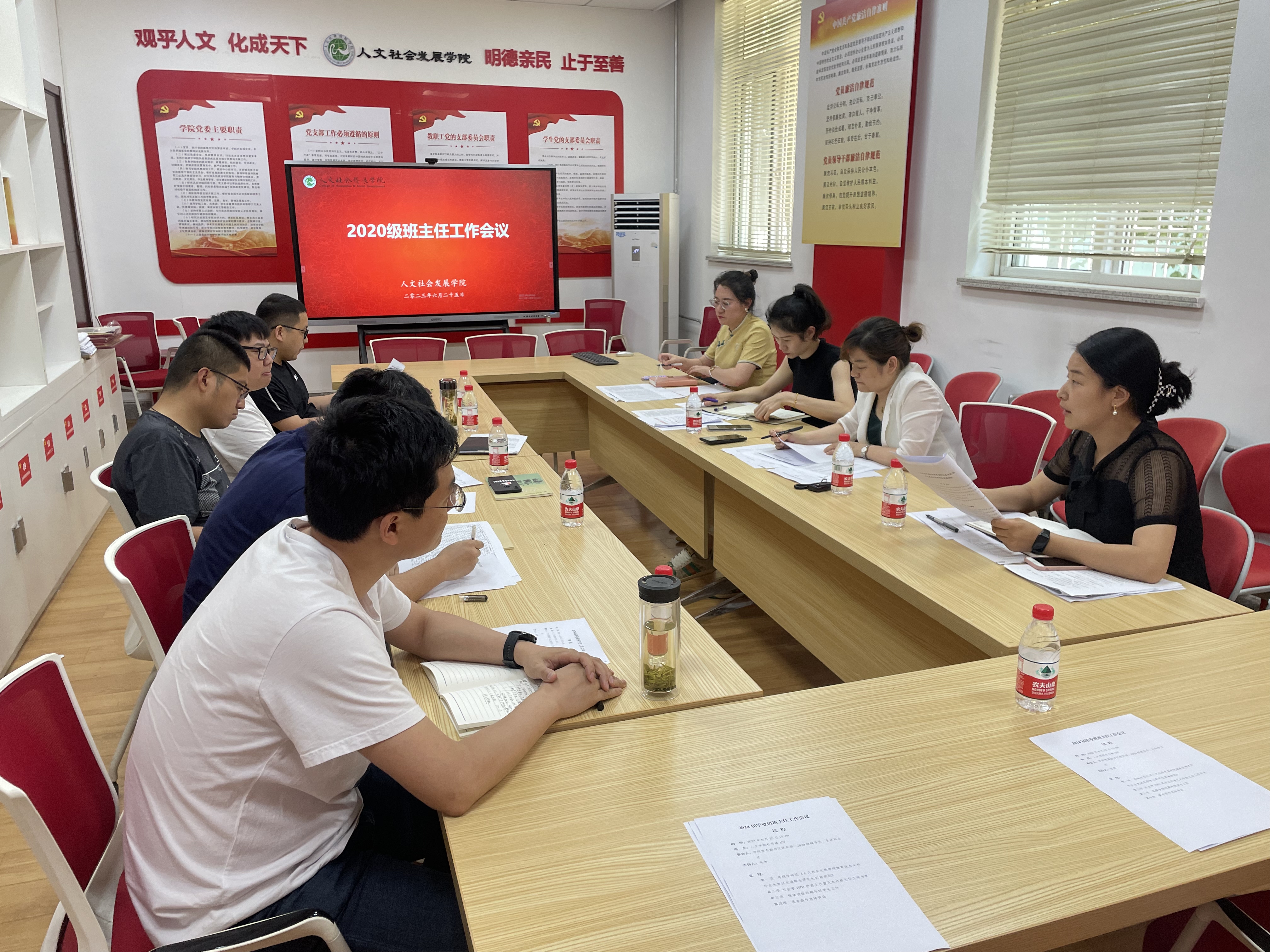 87a78fab4c8c4ec287f96618409cc07f.jpg 87a78fab4c8c4ec287f96618409cc07f.jpg